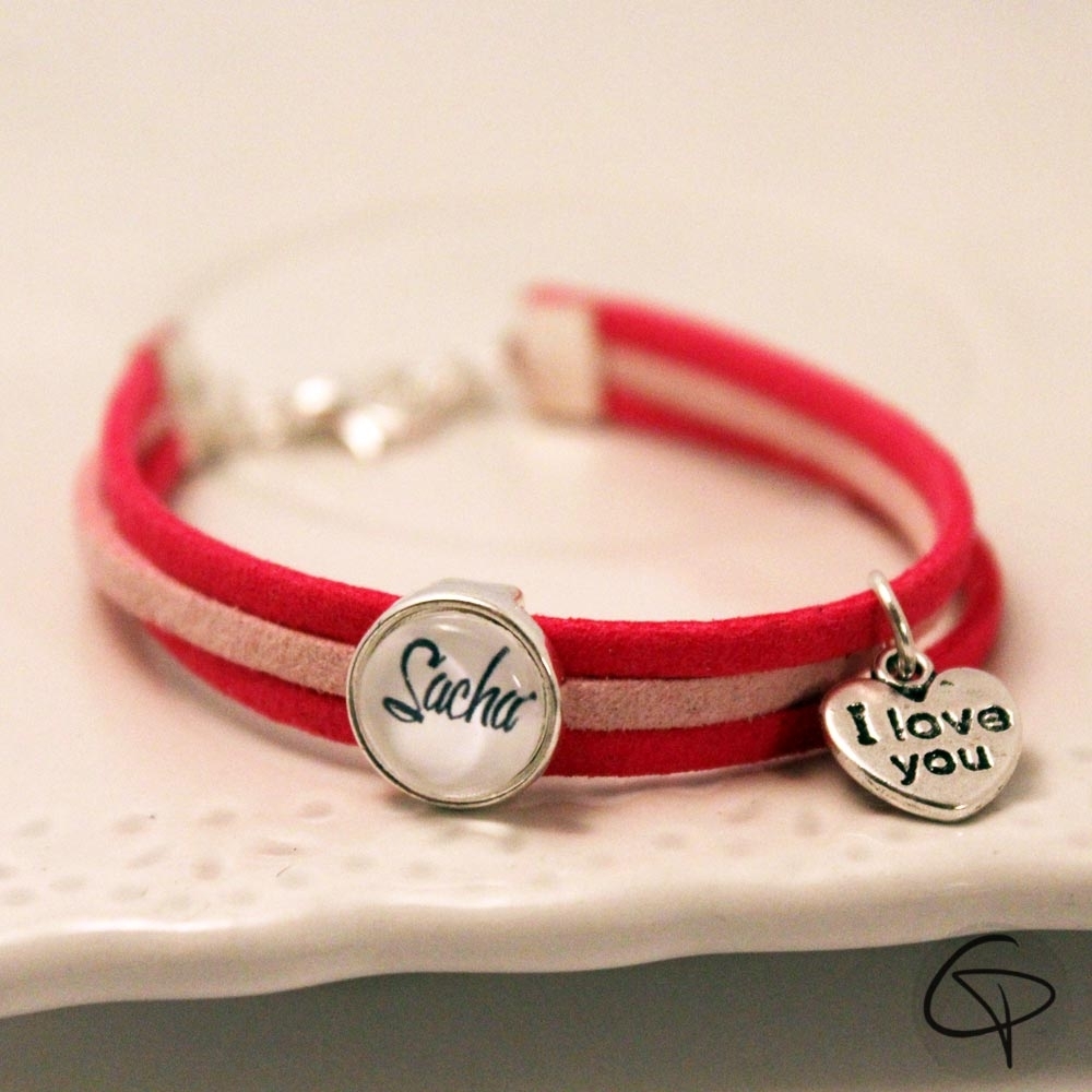 Bracelet femme prenom enfant cordon rouge rose